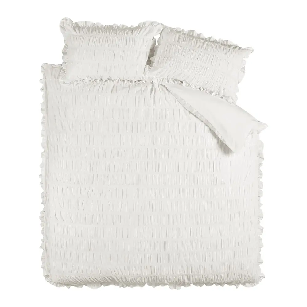 Lenjerie de pat albă din țesătură crep pentru pat dublu 200x200 cm Seersucker Frill – Catherine Lansfield