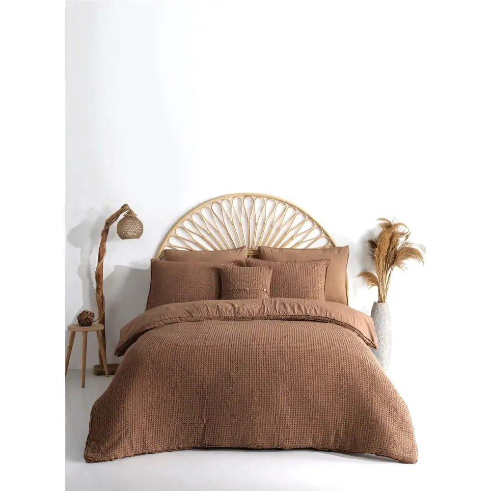 Lenjerie de pat maro din bumbac ranforcé pentru pat dublu, extinsă 240x220 cm Waffle Striped – Mila Home Luxury