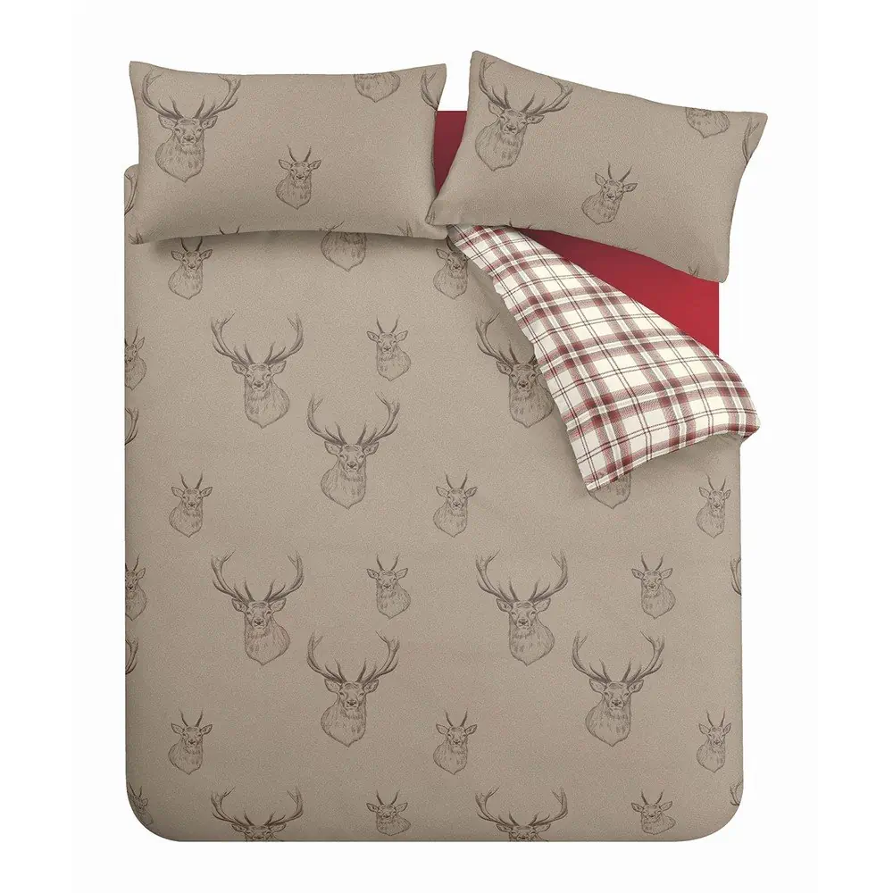 Lenjerie de pat bej pentru pat dublu/extinsă cu 3 piese 230x220 cm Stag – Catherine Lansfield
