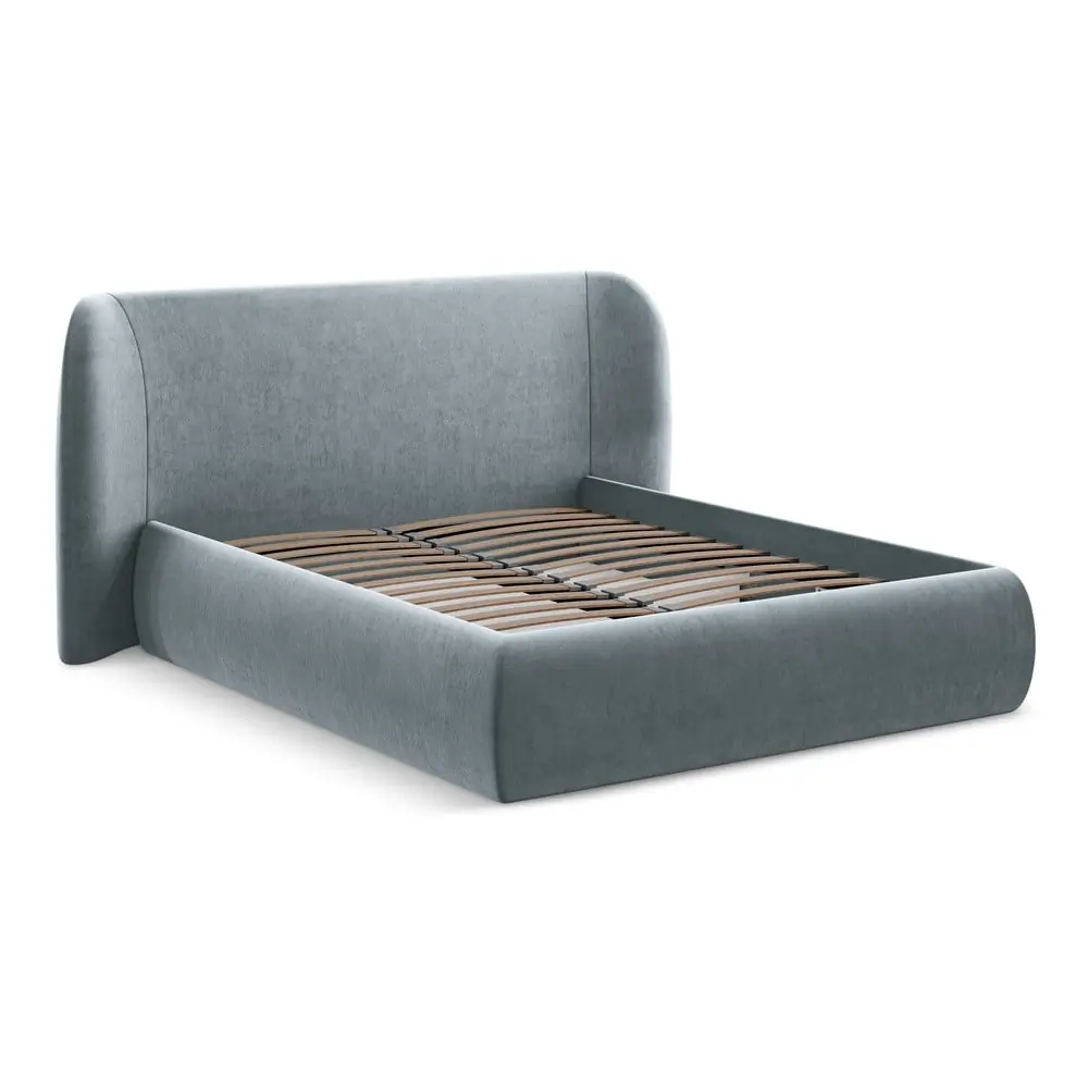 Pat matrimonial albastru deschis tapițat cu spațiu de depozitare cu somieră 160x200 cm Hauke – Makamii