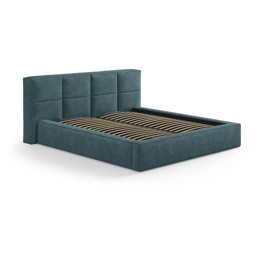 Pat matrimonial albastru tapițat cu spațiu de depozitare cu somieră 140x200 cm Simon Darren – Micadoni