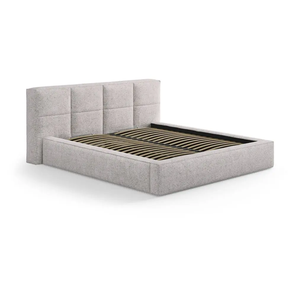 Pat matrimonial bej tapițat cu spațiu de depozitare cu somieră 200x200 cm Simon Darren – Micadoni