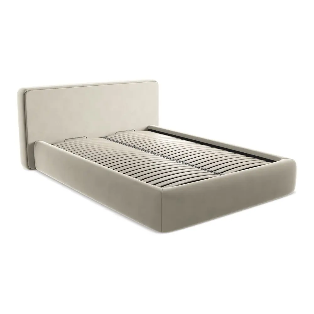 Pat matrimonial crem tapițat cu spațiu de depozitare cu somieră 160x200 cm Kiana – Makamii