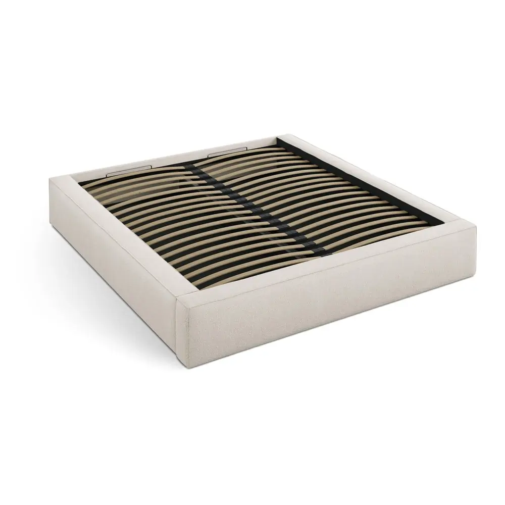 Pat matrimonial crem tapițat cu spațiu de depozitare cu somieră 180x200 cm Simon – Micadoni