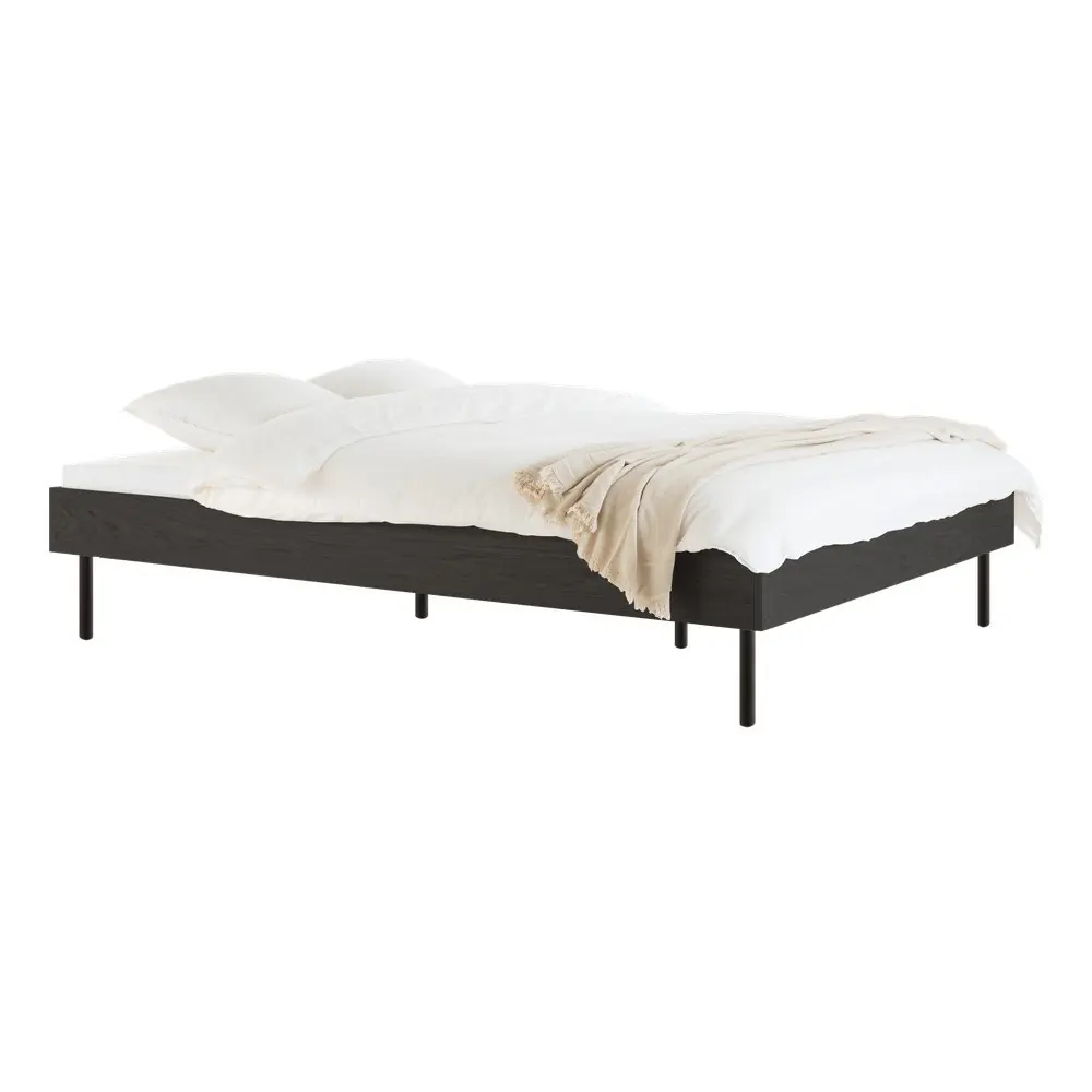 Pat matrimonial negru din placă aglomerată de lemn fără tăblie cu somieră 180x200 cm Streiko – noo.ma