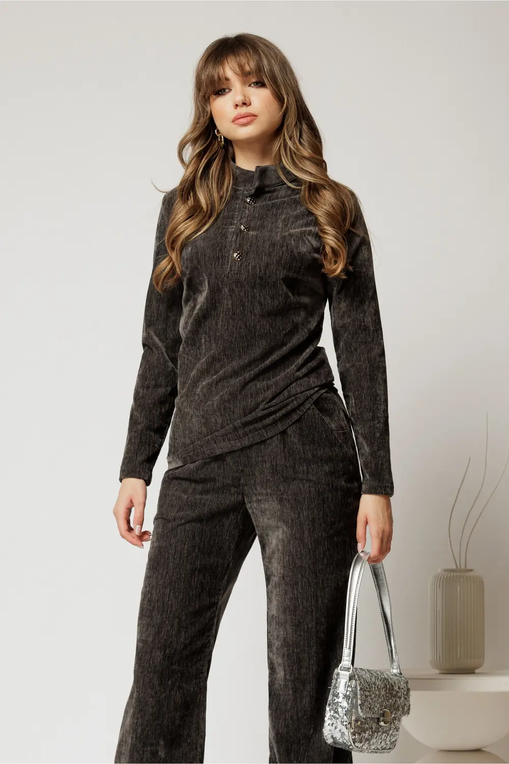 Bluza DY Fashion gri din catifea velurata cu nasturi la bust