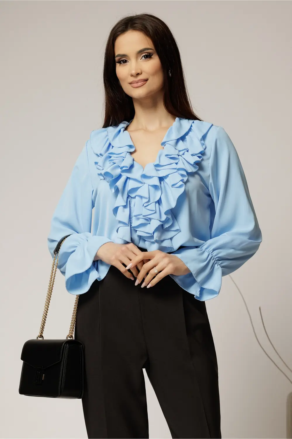 Camasa bleu din voal cu volanase la bust si decolteu adanc