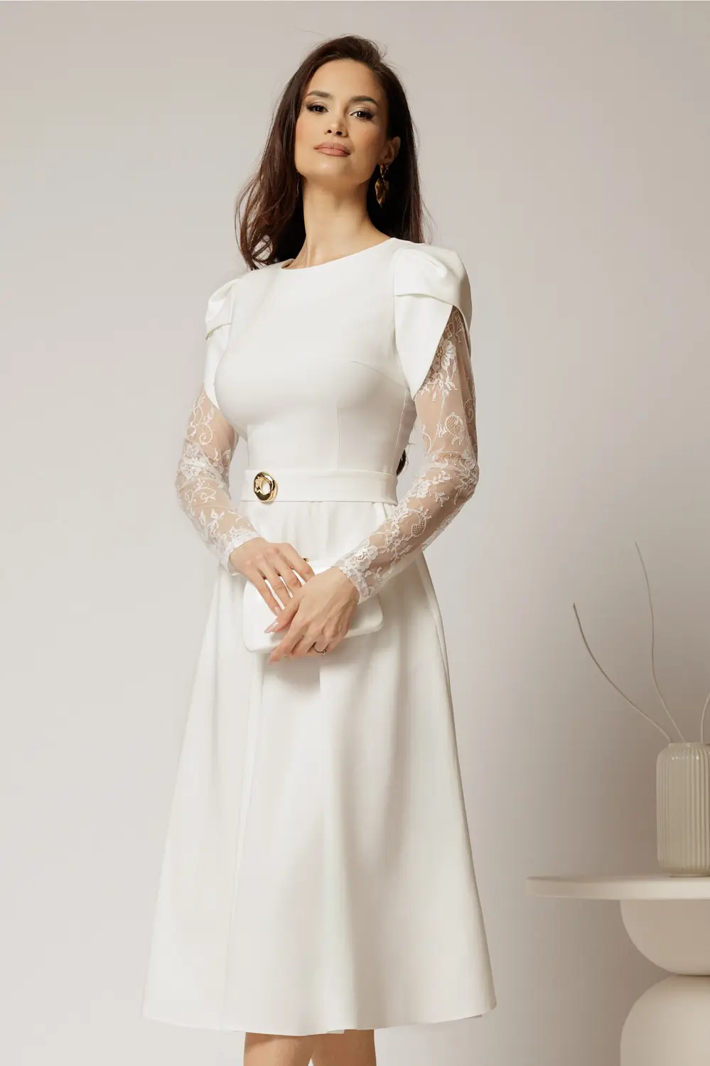 Rochie midi alba cu maneci din dantela si cordon detasabil